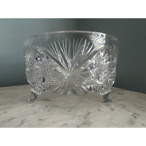 Vintage Crystal 3 Footed Cut Glass Bowl Pinwheel Star of David Home Decor Dish - Picture 15 of 16